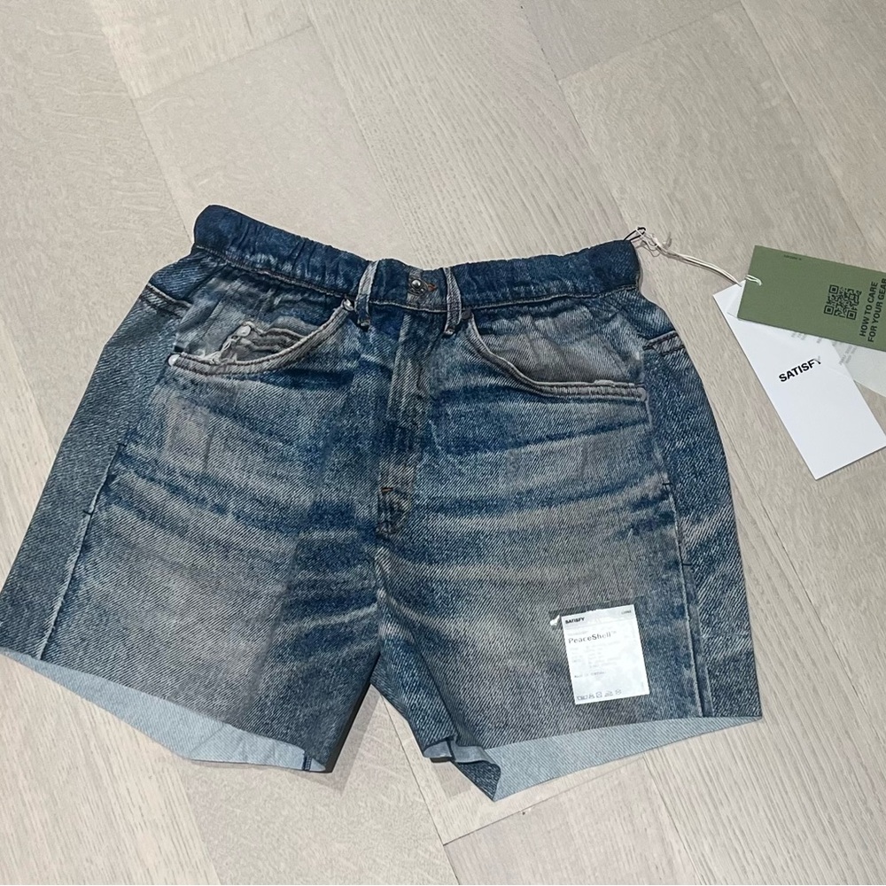 MENS SATISFY BRAND ATHLETIC SHORTS